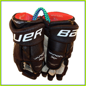 Eliminates glove odors